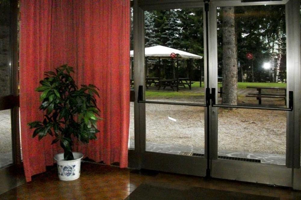 Casa Alpina Dobbiaco Hotel Exterior foto